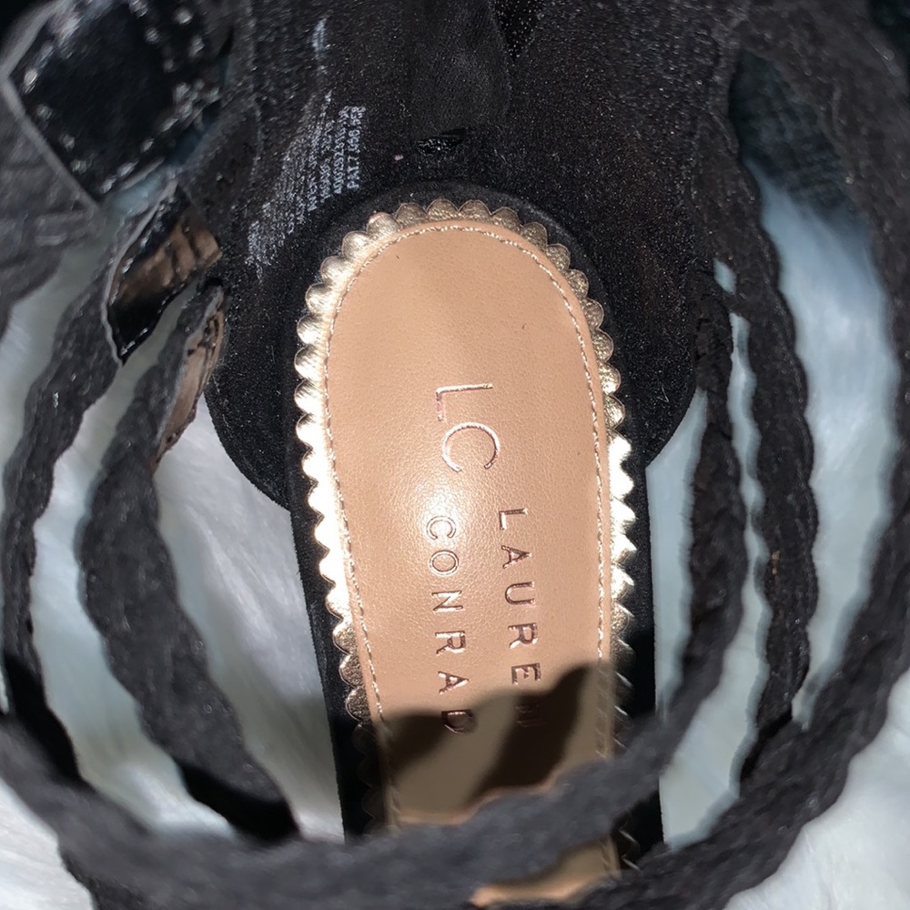 Lauren Conrad heel Sandals with zipper size 6 1/2 - Picture 10 of 10